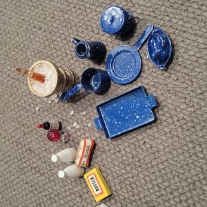 Dollhouse Kitchen Accessories